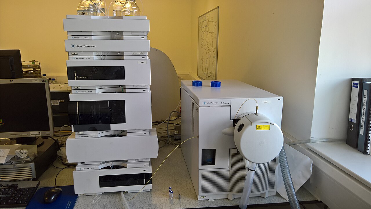 HPLC-System gekoppelt mit Massenspektrometer zur Bestätigungsmikotoxinanalyse